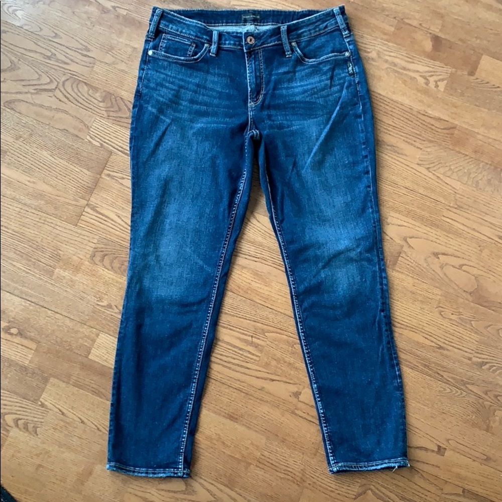 Women’s sz 16 Silver stretch Jeans